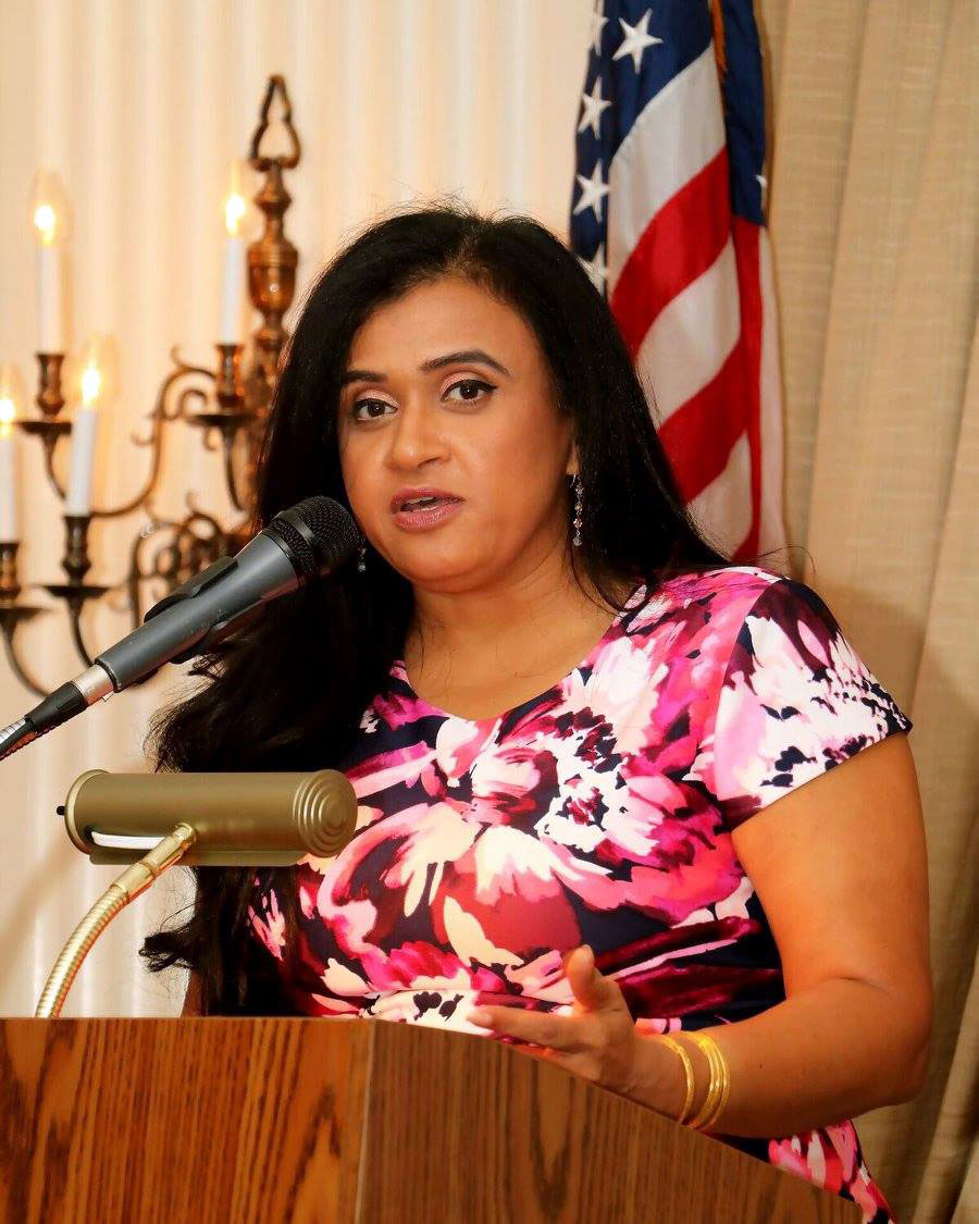 Dr. Joshi accepting Emerge NJ's 'Women Of Achievement' Award in 2017.